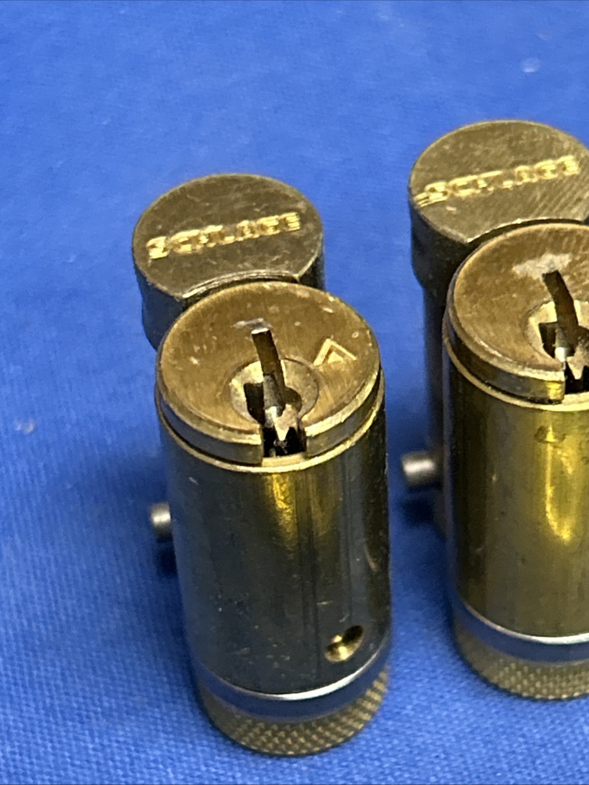 4 New Schlage Everest Brass Core C-123 Keyway and 8 one bit keys